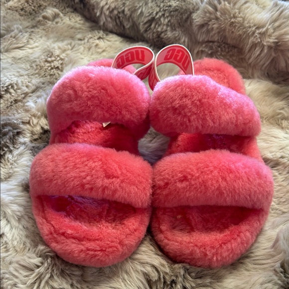 UGG Pink Fluff Double-Strap Slide with Branded Back Strap - Picture 4 of 7